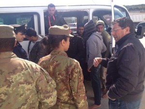 Immigrazione: 600 militari impegnati centri Sicilia-Calabria