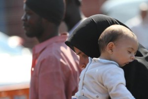 Immigrazione: a Salerno nave Etna con oltre 2mila profughi