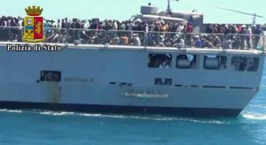Immigrazione: 45 morti su motopesca,fermati altri 2 scafisti