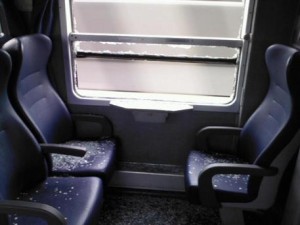Treni: Chisso, troppa tolleranza atti vandalici a carrozze