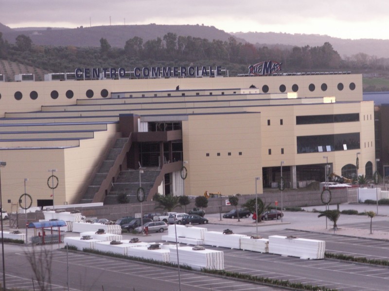 Centro Commerciale I Due Mari Lamezia Terme