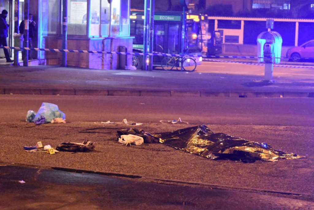 [Bild: milano-ucciso-attentatore-berlino-12.jpg]
