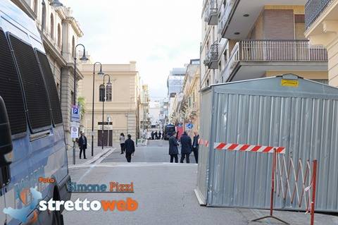 Reggio Calabria, centro storico blindato per l'arrivo di Renzi ... - Stretto web