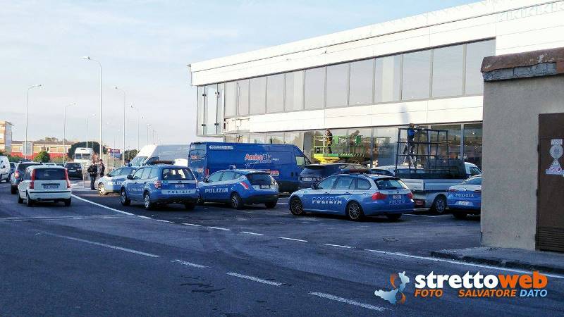 Reggio Calabria: blitz delle forze dell'ordine nel cantiere della ... - Stretto web