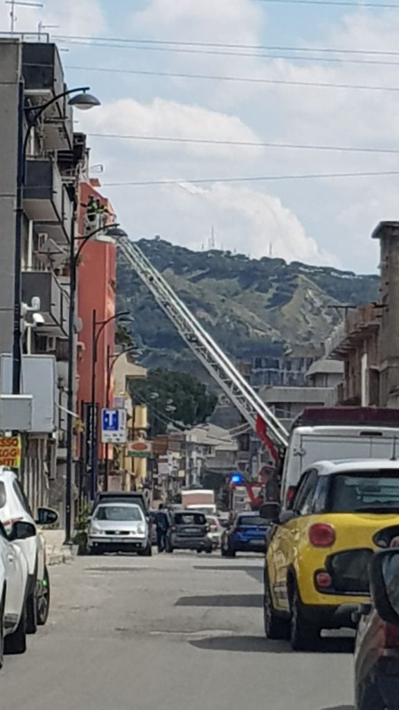 Reggio Calabria Traffico In Tilt Sulla Via Nazionale A Gallico Vigili 