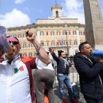 protesta lavoratori roma montecitorio 17