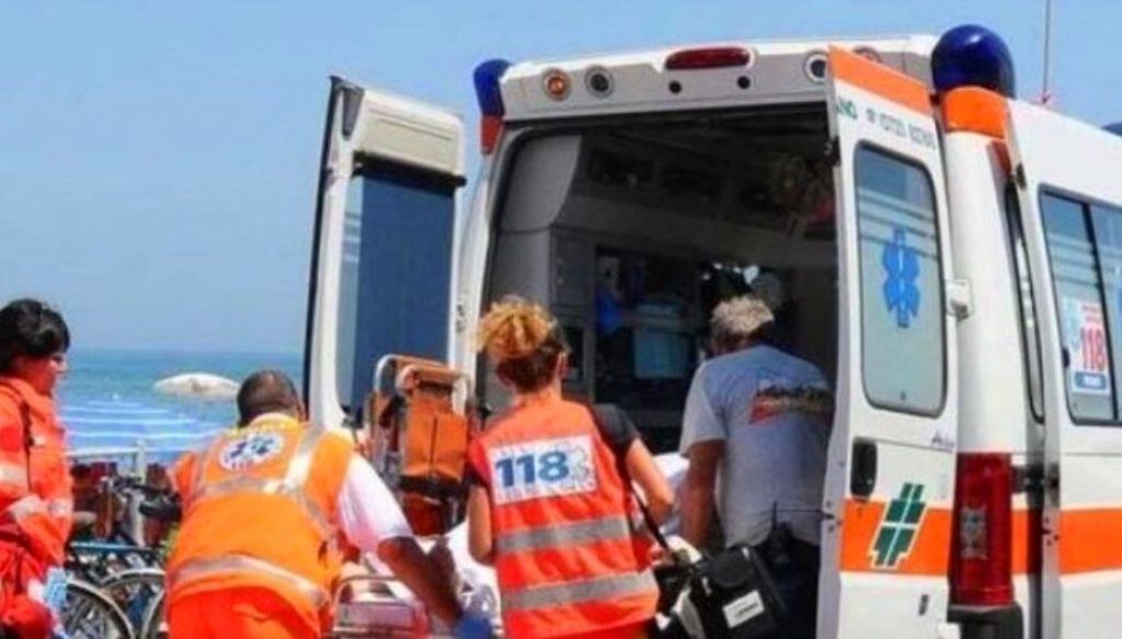ambulanza-spiaggia