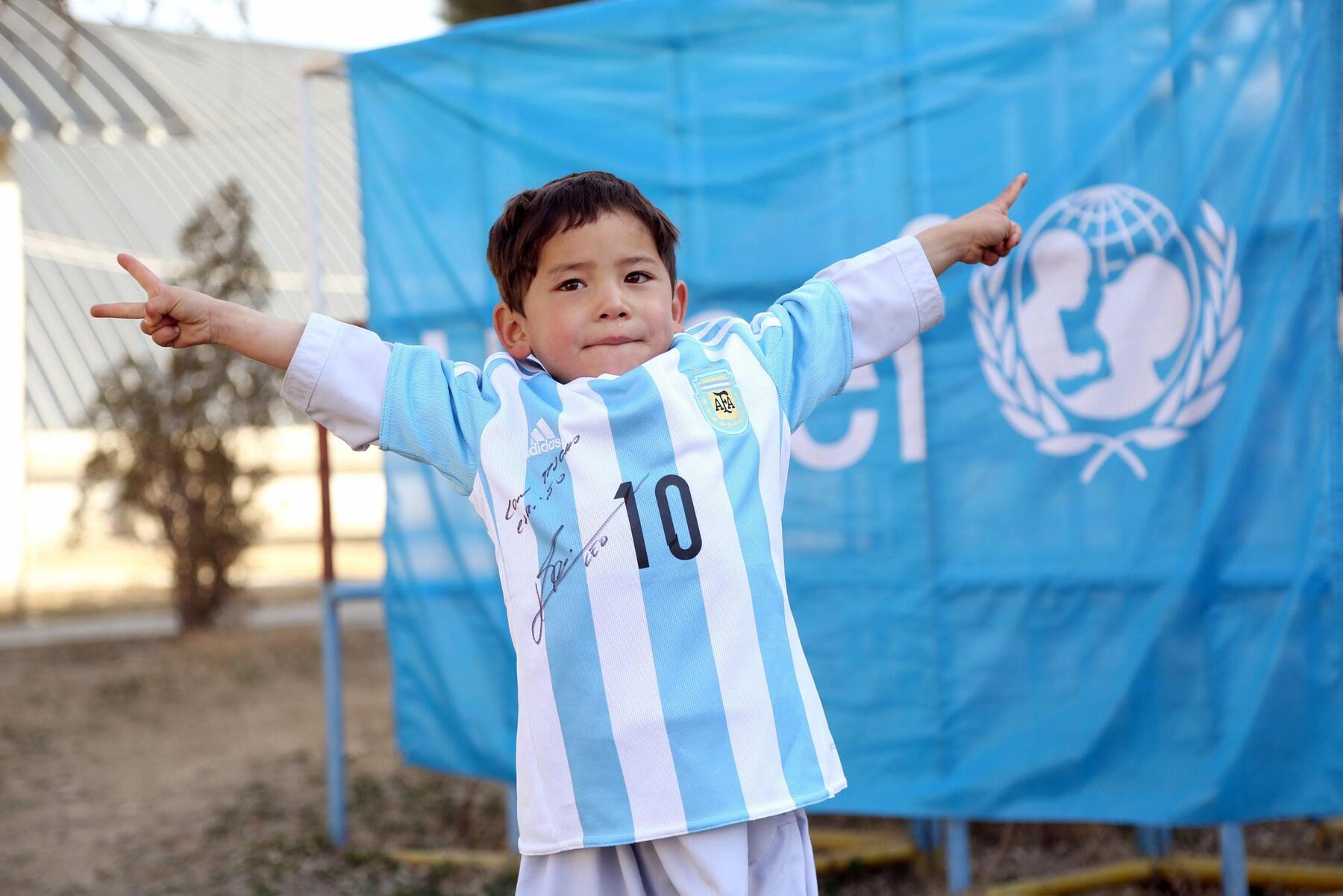 Afghanistan, il piccolo Murtaza chiede aiuto a Messi: “la notte ho ...