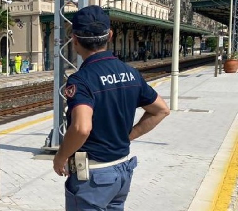 Reggio Calabria, treno investe pedone: un morto a Condofuri