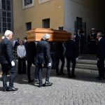 foto funerali piero angela