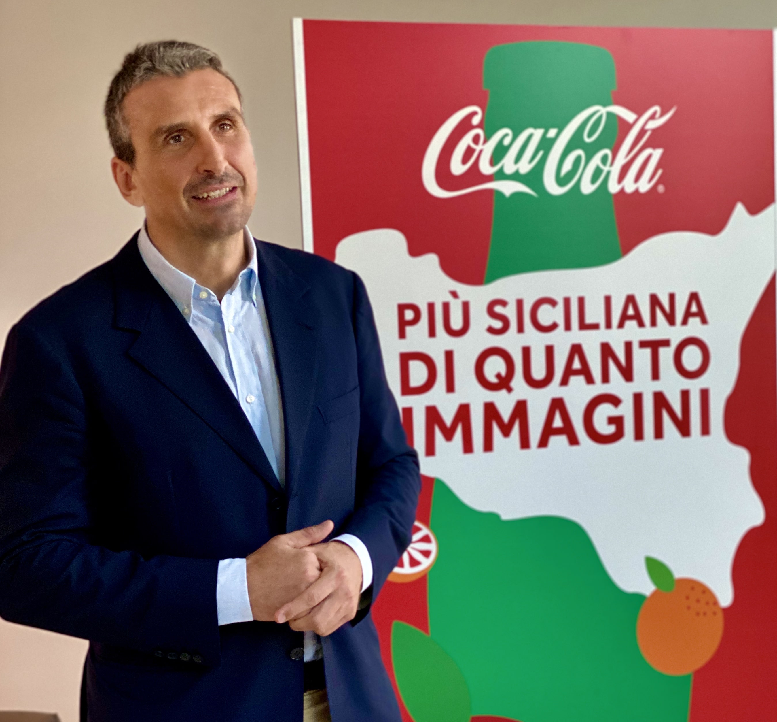 Risultati immagini per immagine dell'azienda coca cola in sicilia