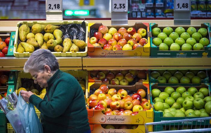 Inflazione supermercato frutta