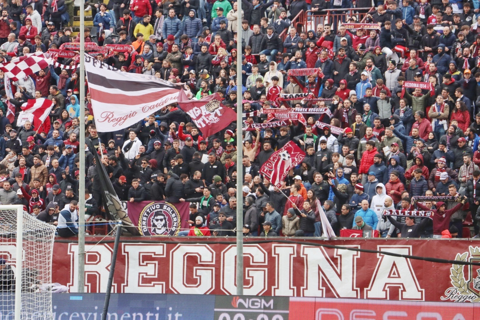 Reggina-Benevento Curva Sud tifosi Granillo