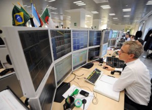 BORSA MILANO: GIRA IN RIALZO (+0,6%), EXOR E FIAT +5%