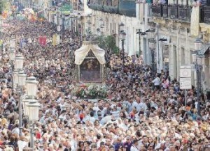 PROCESSIONE