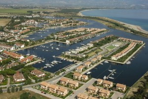 Canale-degli-Stombi-in-località-“Laghi-di-Sibari”