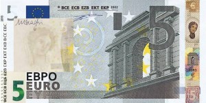 la-nuova-banconota-da-cinque-euro-5