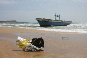 RAGUSANEWS - 13 MIGRANTI SONO MORTI ANNEGAT NEL RAGUSANO