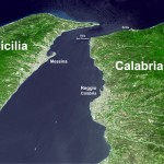 Stretto_di_messina_satellite