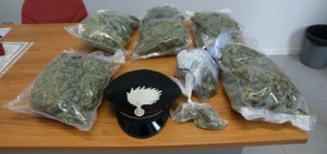Droga: i carabinieri di Rende hanno arrestato uno studente trovato con 2,5 chili di marijuana