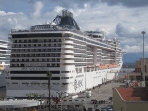 MSC SPLENDIDA NAVE CROCIERA
