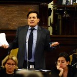 Sicilia: Crocetta in aula attacca M5s, siete politicanti