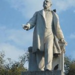 monumento_a_giuseppe_da_nava_b