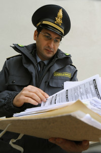 Controlli della Guardia di Finanza a Cosenza.