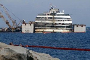 Concordia wreck refloating operation