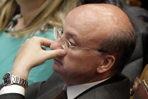 VOTO SU ARRESTO GENOVESE, SCONTRO M5S-PD, CAOS ALLA CAMERA