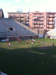 La squadra a lavoro oggi pomeriggio al Celeste (foto tratta dalla pagina Fb ufficiale dell'Acr) 