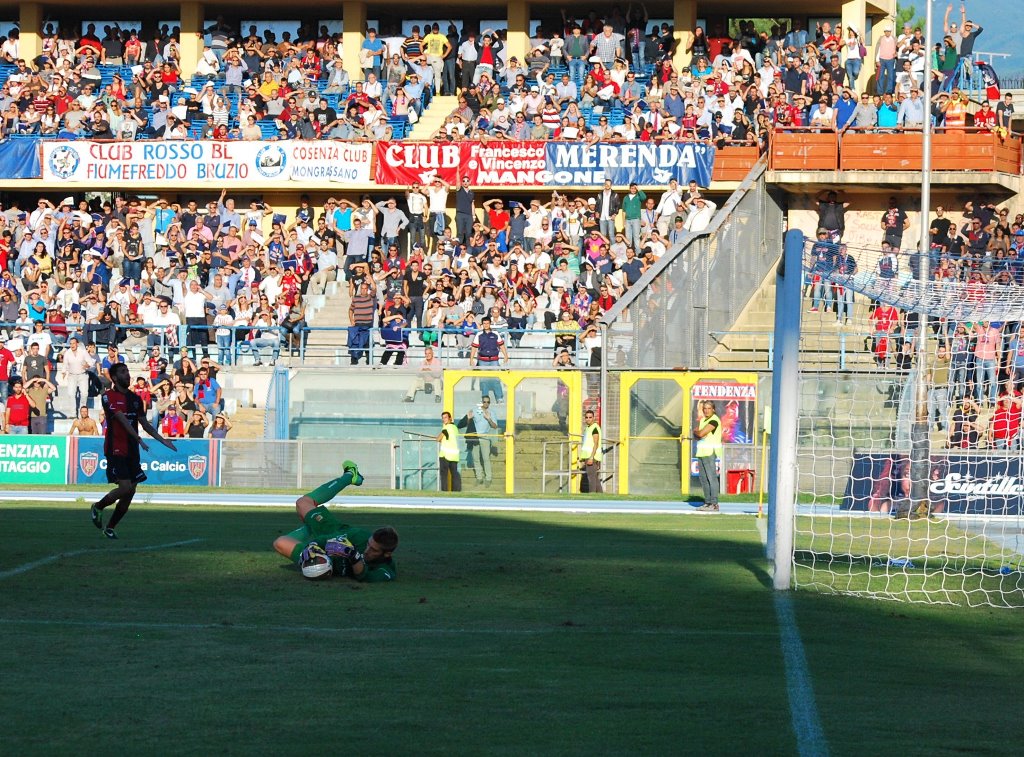 derby cosenza catanzaro 28 settembre 2014 risultato 0-0 (10)