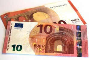 ARRIVA BANCONOTA DA 10 EURO, DA DOMANI IN CIRCOLAZIONE