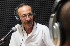 Pino Maniaci, il direttore di TeleJato la tv siciliana antimafia oggi, 25 Giugno 2012, a Radio Siani, la radio di Ercolano che trasmette in un appartamento confiscato alla camorra, nell ambito del festival dell' impegno civile. ANSA/CESARE ABBATE/