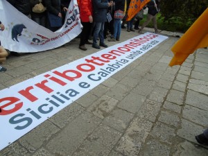manifestazione vertenza stretto messina (37)