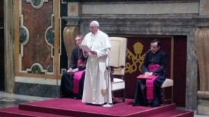 Papa Francesco nella Sala Clementina