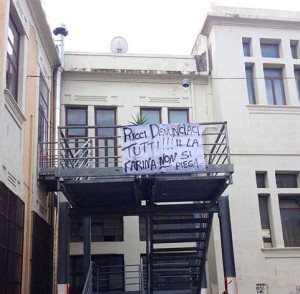 la farina studenti protesta 4