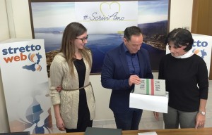 poste italiane scriviamo ti amo premiazione strettoweb giuseppe gangemi e lucia federico (4)