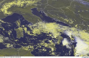 EUMETSAT_MSG_RGB-12-12-9i-segment1413-640x416