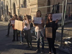 Sit in animalisti (2)