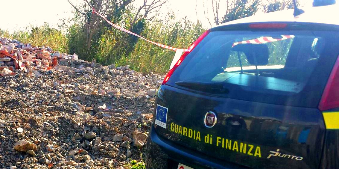 cosenza discarica rifiuti speciali (1)