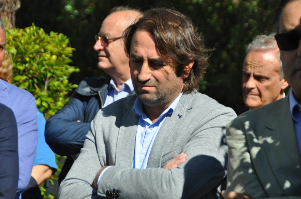 intitolazione via travia