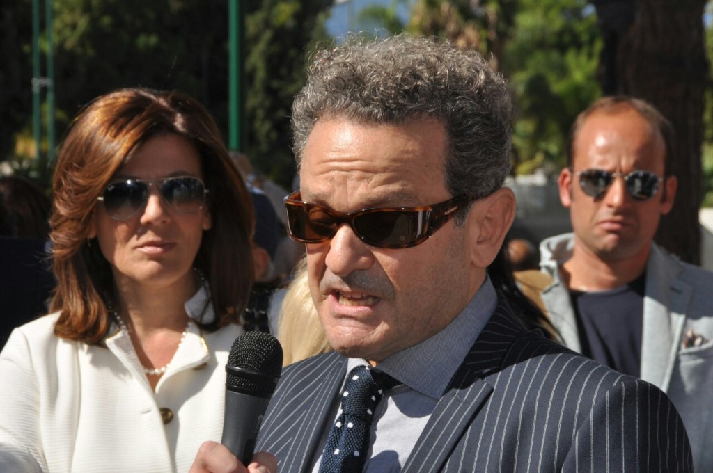 intitolazione via travia