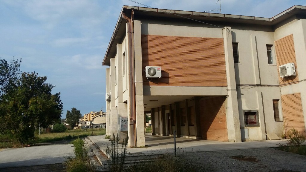 vigili urbani archi