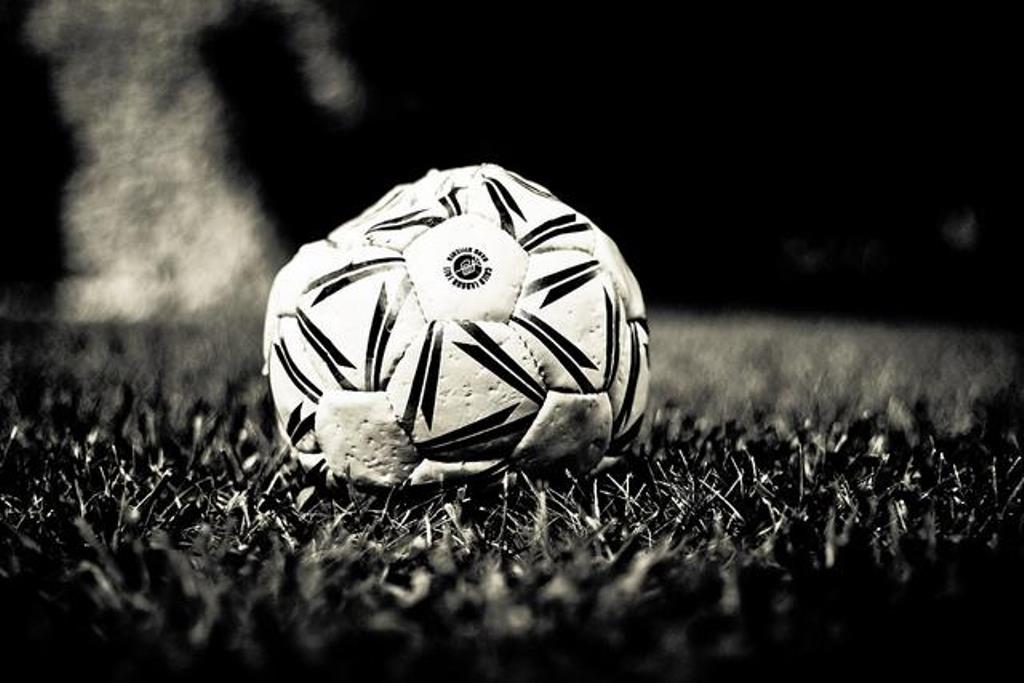 pallone in bianco e nero