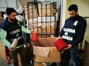 Finanza Torino frode commerciale