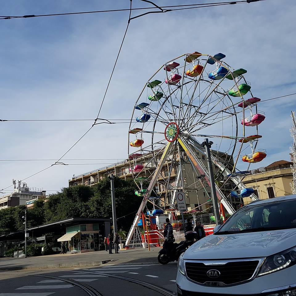 ruota panoramica messina piazza cairoli (1)
