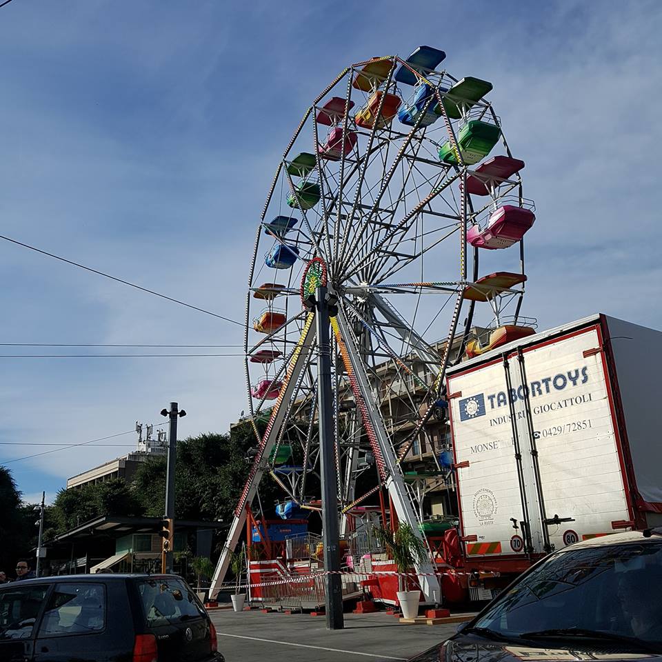 ruota panoramica messina piazza cairoli (1)