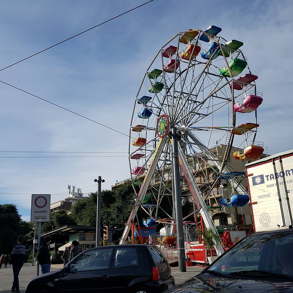 ruota panoramica messina piazza cairoli (1)