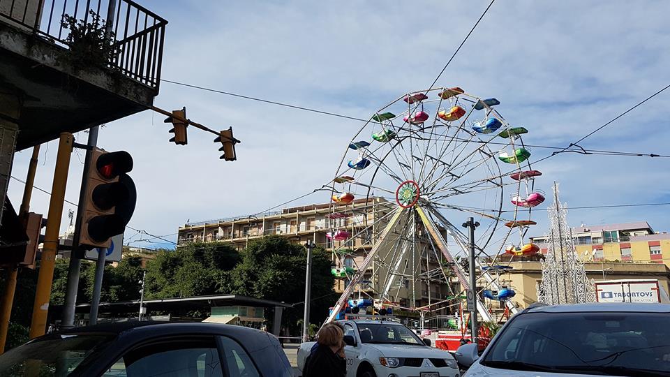 ruota panoramica messina piazza cairoli (1)